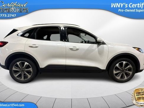 Used 2024 Ford Escape Platinum AWD/4WD image 4