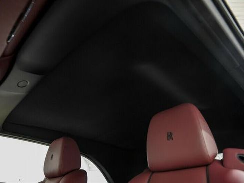 Used 2016 Rolls-Royce Dawn image 36