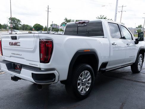 Used 2023 GMC Sierra 3500 Denali w/ Denali Ultimate Package AWD/4WD image 8