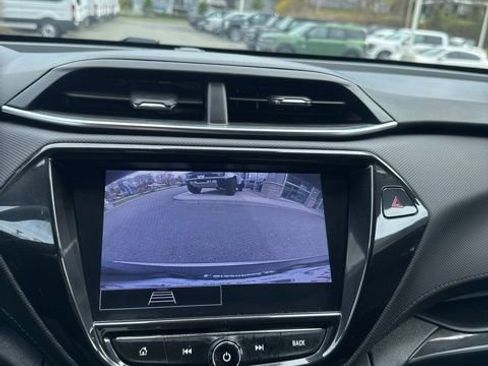 Used 2021 Chevrolet TrailBlazer LT w/ Convenience Package image 32