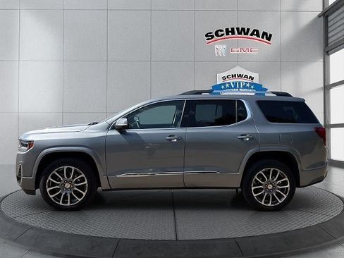 Used 2023 GMC Acadia Denali AWD/4WD image 7