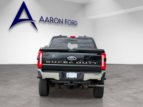 Used 2024 Ford F250 Lariat w/ Lariat Ultimate Package AWD/4WD image 5