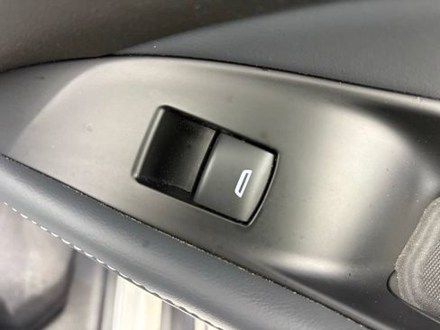 Used 2022 Buick Enclave Premium FWD image 52