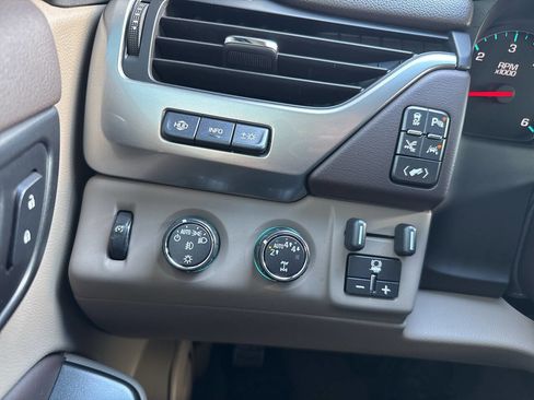 Used 2017 Chevrolet Tahoe Premier image 41