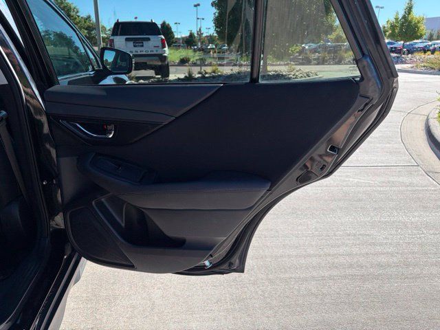 Used 2024 Subaru Outback Premium AWD/4WD image 19