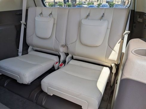 Used 2019 Lexus GX 460 Premium w/ Premium Package AWD/4WD image 21