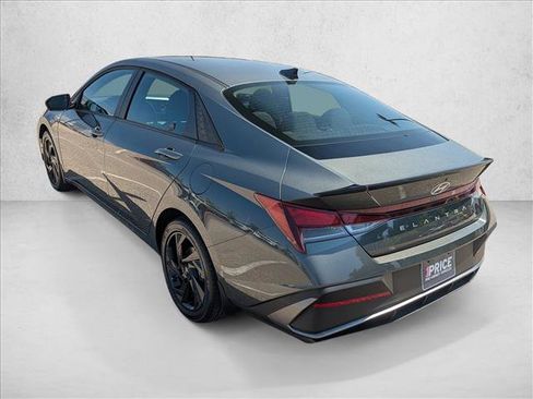 Used 2026 Hyundai Elantra Sport FWD image 7