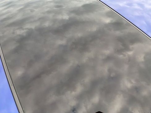 Used 2021 Toyota Corolla SE image 10