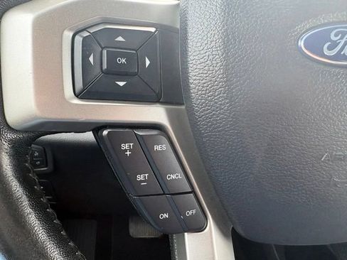 Used 2020 Ford F150 Lariat w/ Equipment Group 502A Luxury AWD/4WD image 23