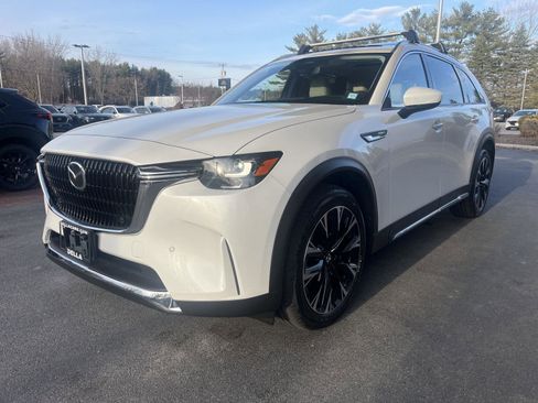 New 2024 MAZDA CX-90 Plug-In Hybrid w/ Premium Pkg AWD/4WD image 3