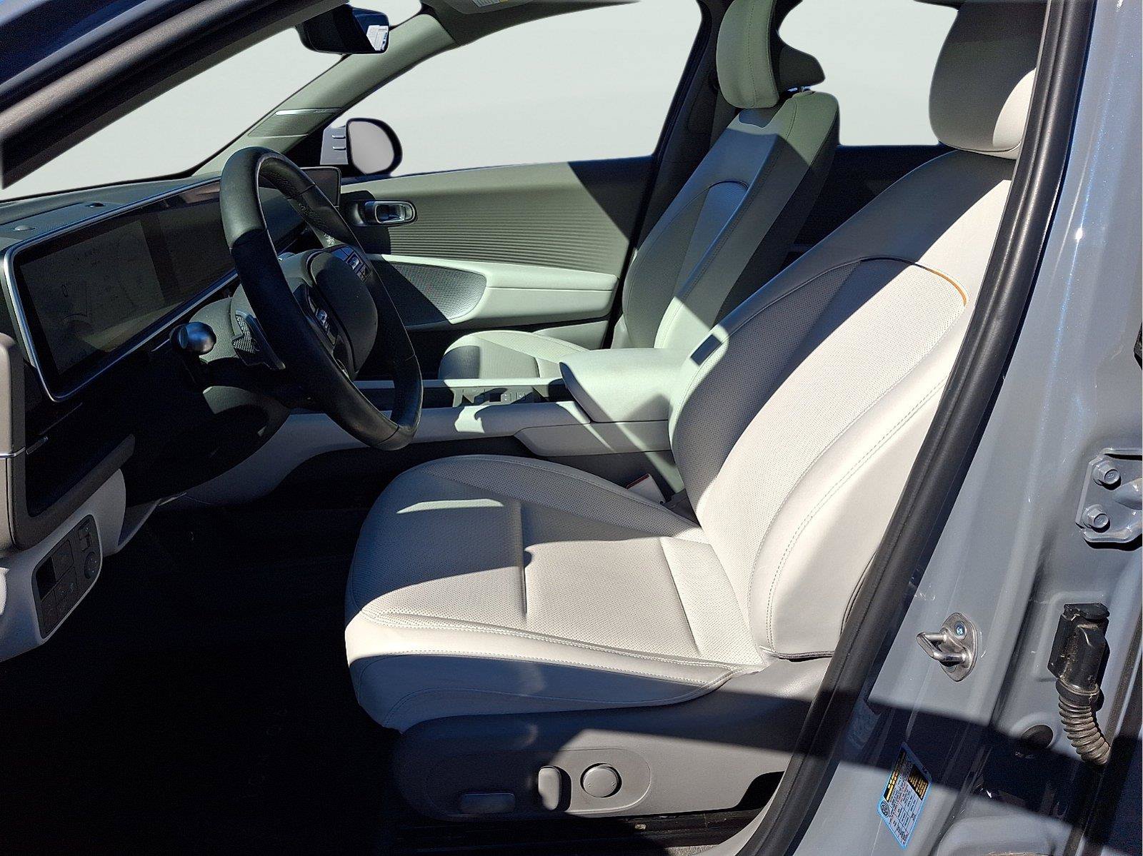 Used 2023 Hyundai Ioniq 6 Limited RWD image 11