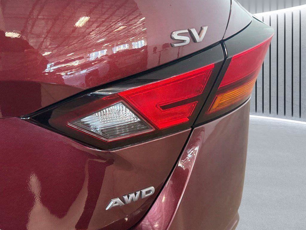 Used 2023 Nissan Altima 2.5 SV AWD/4WD image 9