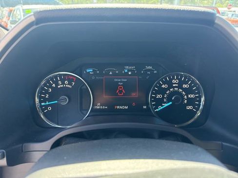 Used 2018 Ford F150 Lariat w/ Equipment Group 502A Luxury AWD/4WD image 25