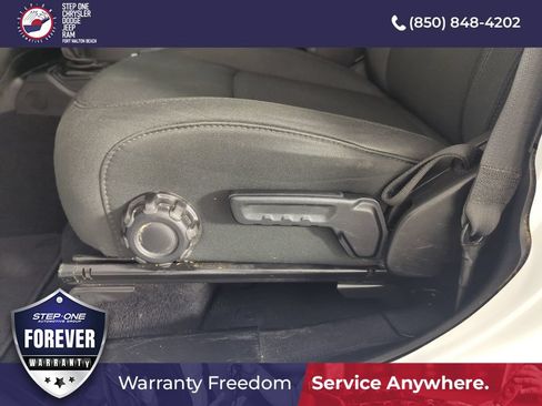 Used 2021 Jeep Gladiator Sport w/ Trailer Tow Package AWD/4WD image 12