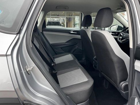 Used 2023 Volkswagen Taos S w/ Driver Assistance Package image 10