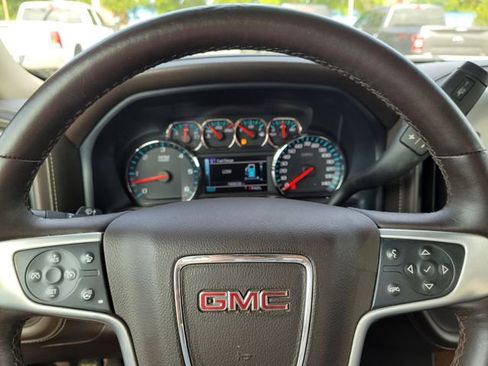 Used 2018 GMC Sierra 1500 SLT AWD/4WD image 23