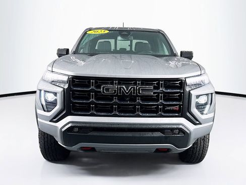 Used 2023 GMC Canyon AT4 image 2
