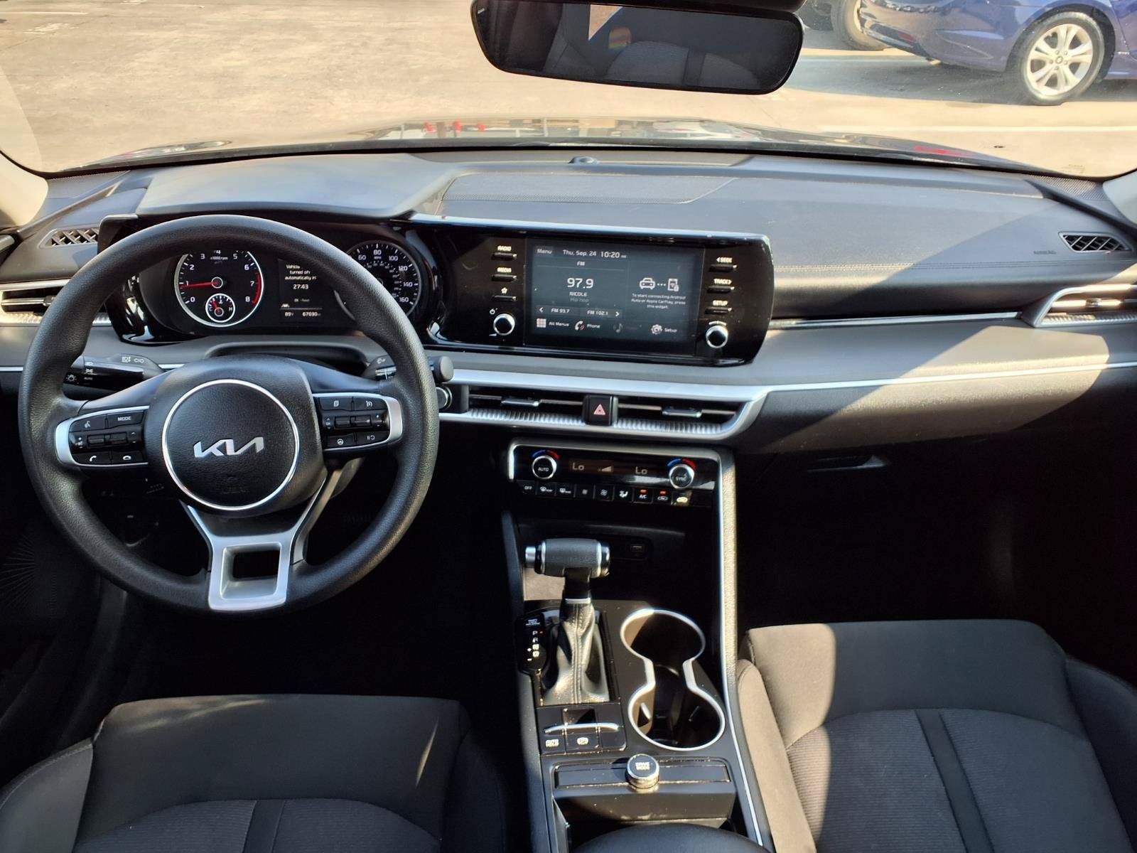 Used 2023 Kia K5 LXS FWD image 4