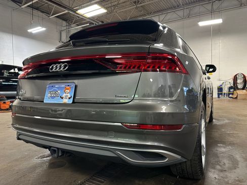 Used 2019 Audi Q8 Premium Plus w/ Premium Plus AWD/4WD image 10