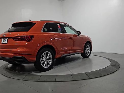 Used 2024 Audi Q3 2.0T Premium Plus w/ Premium Plus Package AWD/4WD image 5