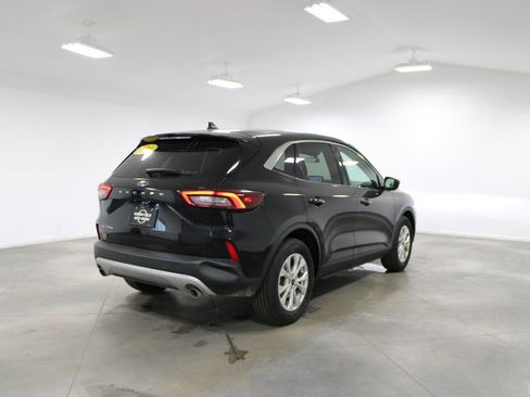 Used 2024 Ford Escape Active image 9