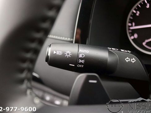 New 2025 Nissan Pathfinder SV image 25