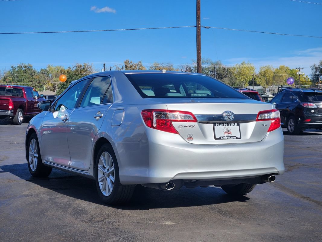 Used 2013 Toyota Camry XLE FWD image 11