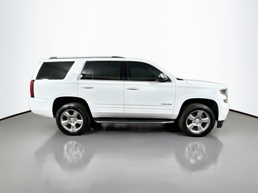 Used 2018 Chevrolet Tahoe Premier RWD image 6