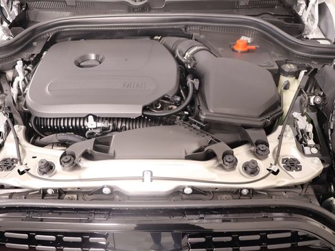 New 2026 MINI Cooper 2-Door Hardtop FWD image 18