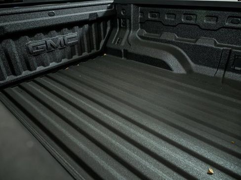 New 2026 GMC Canyon Denali image 5