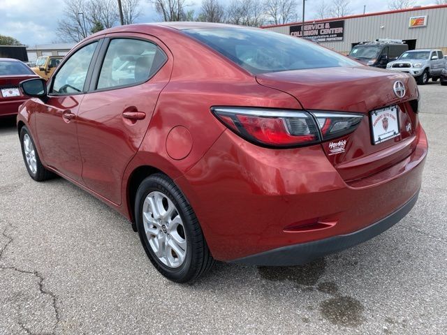 Used 2016 Scion iA FWD image 4