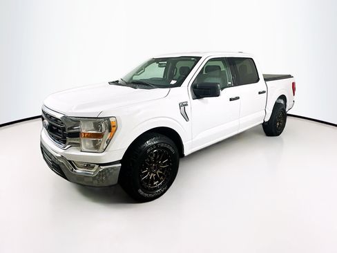 Used 2021 Ford F150 XLT w/ Equipment Group 301A Mid RWD image 3