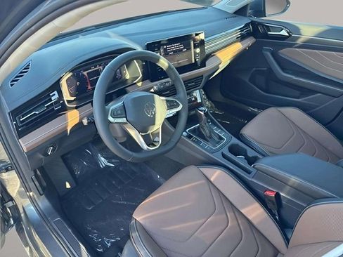 New 2026 Volkswagen Jetta SEL image 7