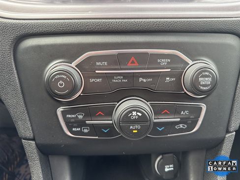 Used 2023 Dodge Charger SXT image 5