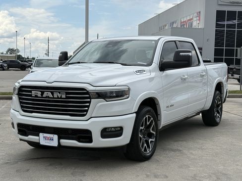 Used 2025 RAM 1500 Laramie w/ Laramie Southwest Edition AWD/4WD image 10