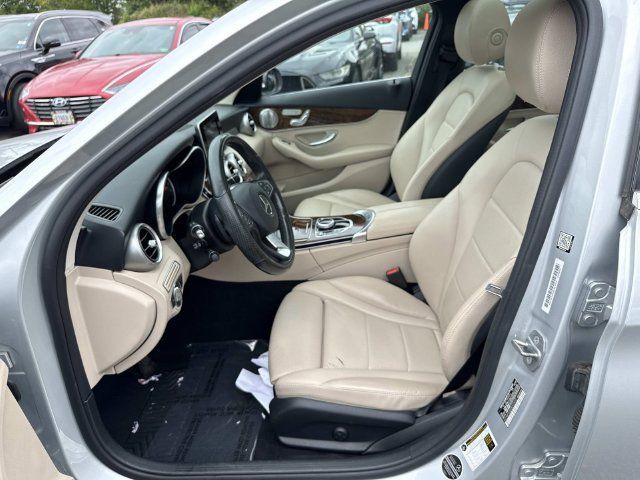 Used 2018 Mercedes-Benz C 300 4MATIC Sedan image 14