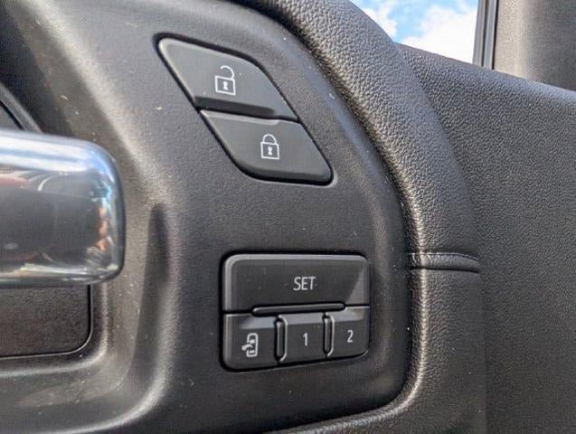 Used 2020 Chevrolet Silverado 2500 LTZ w/ LTZ Premium Package AWD/4WD image 18