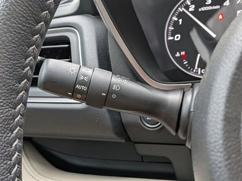 New 2026 Subaru Ascent Limited image 32