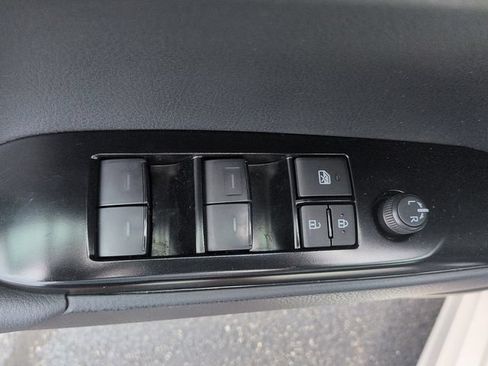 Certified 2025 Toyota Camry SE w/ Multimedia Upgrade Package FWD image 17