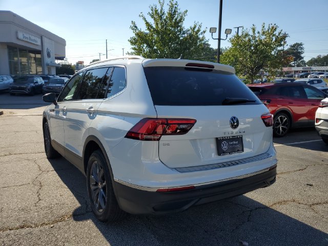 Certified 2023 Volkswagen Tiguan SE w/ Panoramic Sunroof Package FWD image 6
