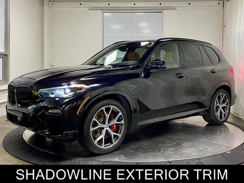 Used 2021 BMW X5 xDrive45e w/ M Sport Package AWD/4WD image 4