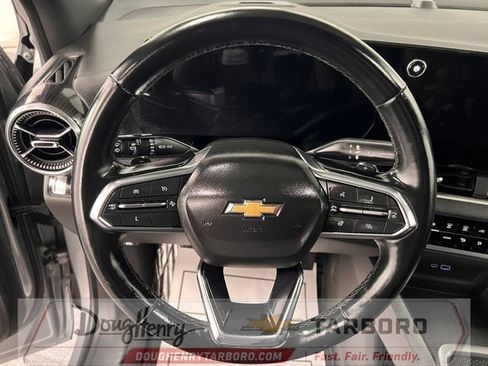 Used 2025 Chevrolet Equinox LT FWD image 40
