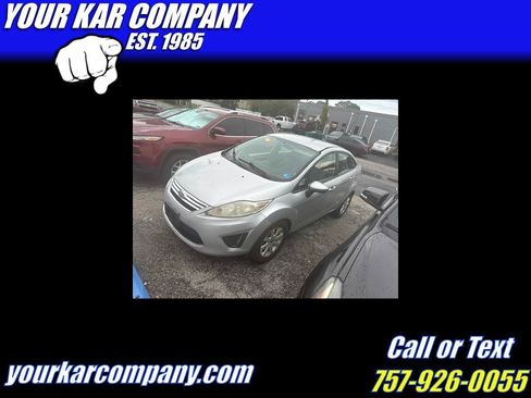 Used 2011 Ford Fiesta SE w/ 203A Rapid Spec Order Code FWD image 1