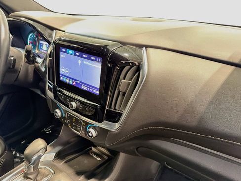 Used 2023 Chevrolet Traverse LT AWD/4WD image 30