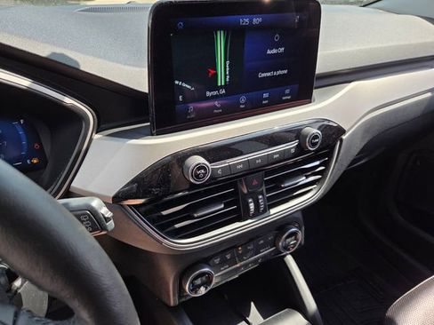 Used 2021 Ford Escape SEL w/ Technology Package image 22