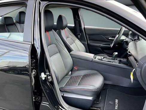 New 2026 Nissan Sentra SR FWD image 10