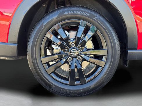 Certified 2026 Honda HR-V Sport image 9