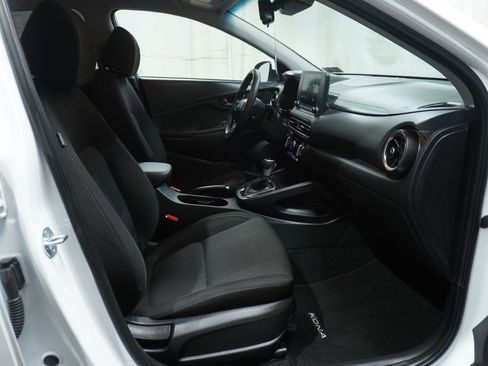 Used 2023 Hyundai Kona SEL w/ Cargo Package image 12