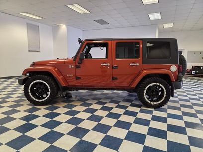 Used 2009 Jeep Wrangler Unlimited Sahara w/ Dual Top Group