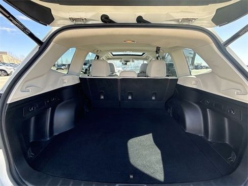 Used 2020 Subaru Forester Premium image 23